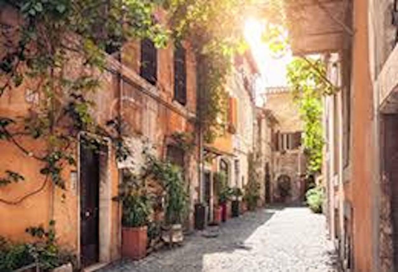 Panoramic Castle Apt Trastevere Roma Esterno foto